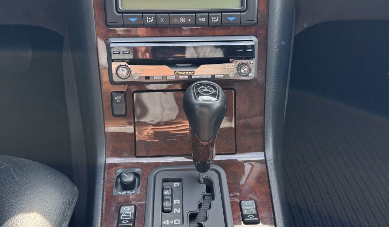 
								Mercedes-Benz S-Class S500 full									