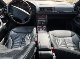 
										Mercedes-Benz S-Class S500 full									