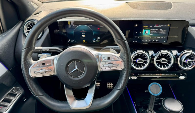 
								Mercedes-Benz A250 full									