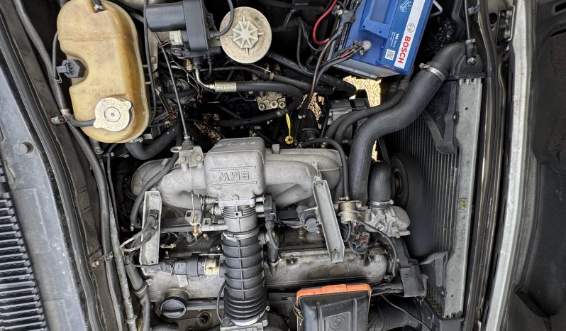 
								BMW 735i [CLASSIC] full									