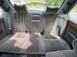 
										BMW 735i [CLASSIC] full									