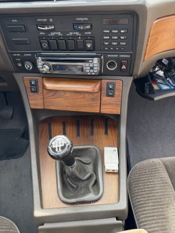 
										BMW 735i [CLASSIC] full									