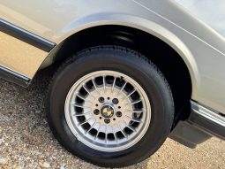 
										BMW 735i [CLASSIC] full									