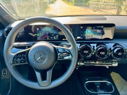 
										Mercedes-Benz Clase A full									